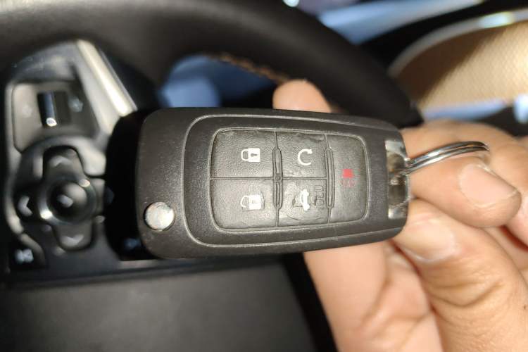 Used Buick LaCrosse 2014 2.0T SIDI Elite Tech Version Vehicle Key