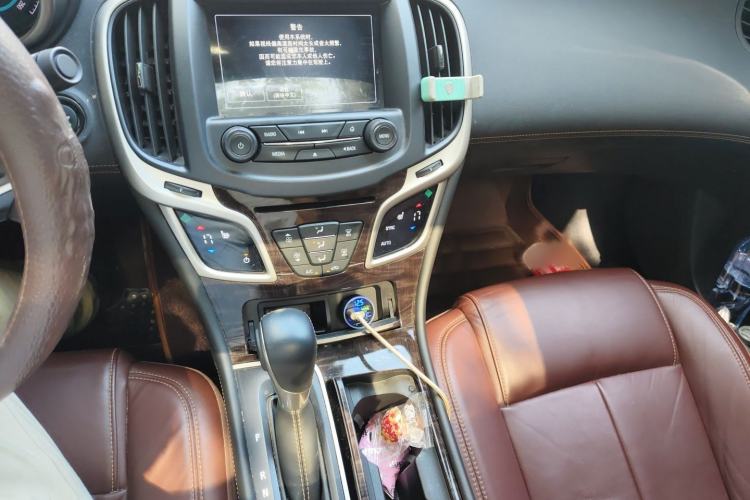 Used Buick LaCrosse 2014 2.0T SIDI Elite Tech Version Audio And AC Panel