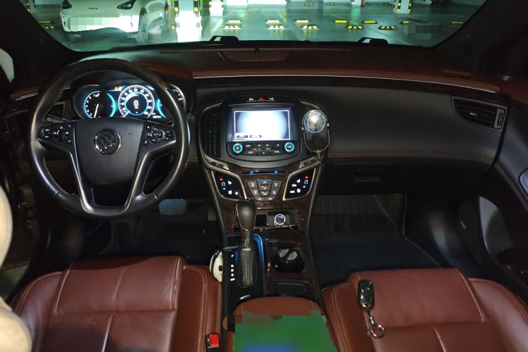 Used Buick LaCrosse 2014 2.0T SIDI Smart Luxury Flagship Edition Center Console