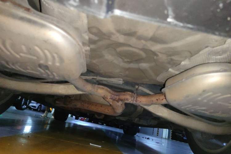 Used Buick LaCrosse 2014 2.0T SIDI Elite Tech Version Chassis Rear