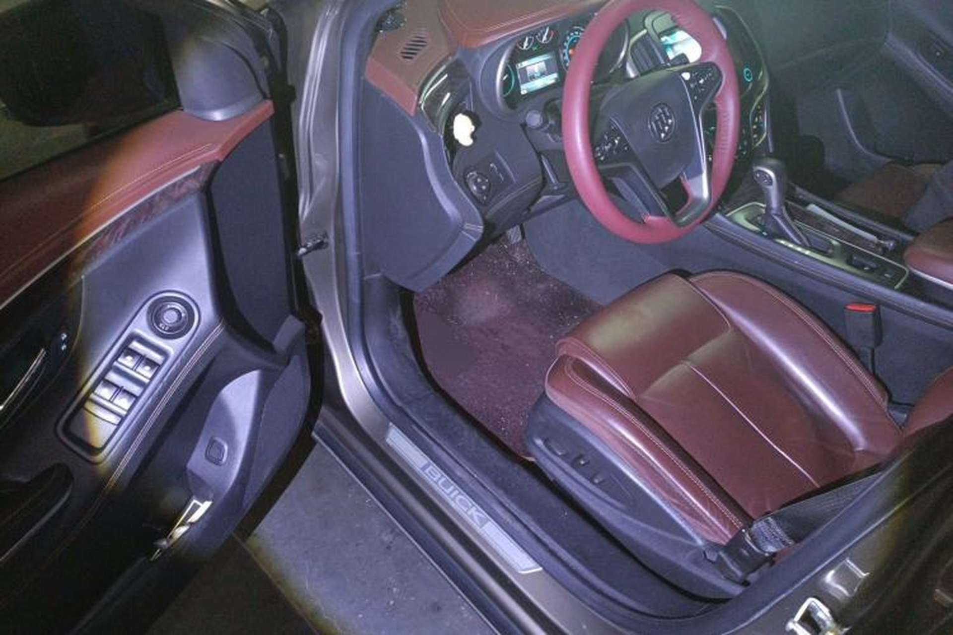 Used Buick LaCrosse 2014 2.0T SIDI Elite Tech Version Driver Seat