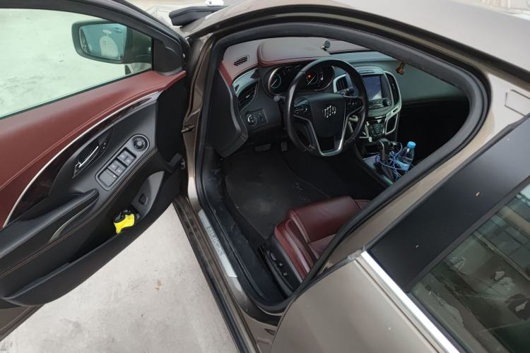 Used Buick LaCrosse 2014 2.0T SIDI Elite Tech Version Driver Seat