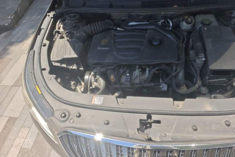 Used Buick LaCrosse 2014 2.0T SIDI Smart Luxury Flagship Edition Engine Bay Right