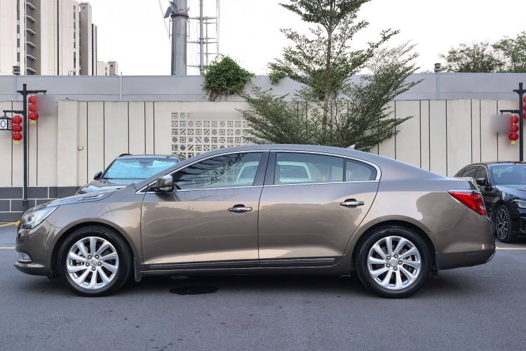 Used Buick LaCrosse 2014 2.0T SIDI Elite Tech Version Exterior 1