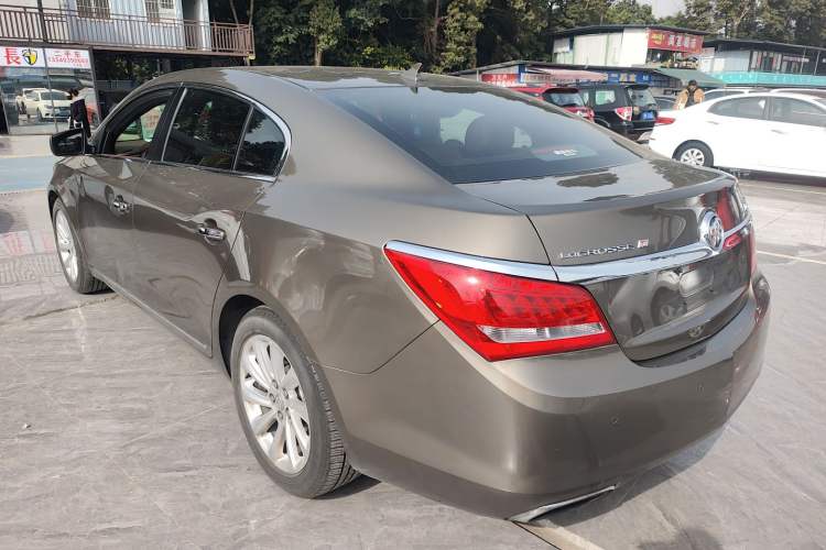 Used Buick LaCrosse 2014 2.0T SIDI Smart Luxury Flagship Edition Exterior 3