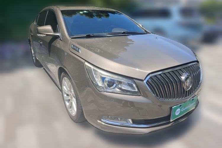 Used Buick LaCrosse 2014 2.0T SIDI Smart Luxury Flagship Edition Front Right 45 Deg