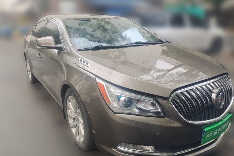 Used Buick LaCrosse 2014 2.0T SIDI Smart Luxury Flagship Edition Front Right 45 Deg