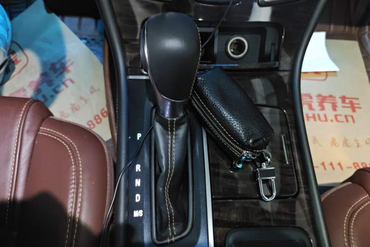 Used Buick LaCrosse 2014 2.0T SIDI Smart Luxury Flagship Edition Gear Lever