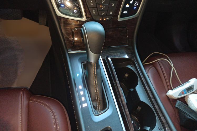 Used Buick LaCrosse 2014 2.0T SIDI Elite Tech Version Gear Lever