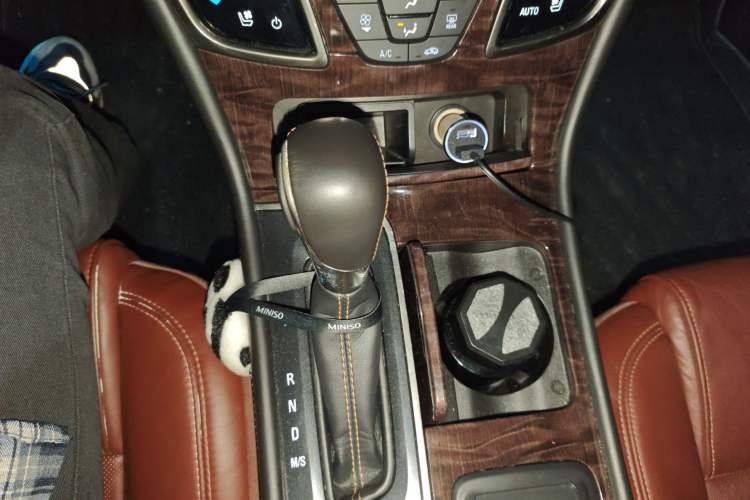 Used Buick LaCrosse 2014 2.0T SIDI Smart Luxury Flagship Edition Gear Lever