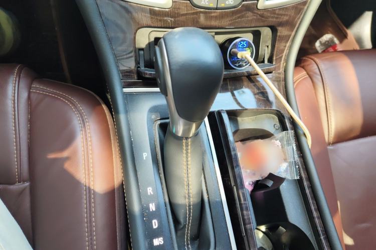 Used Buick LaCrosse 2014 2.0T SIDI Elite Tech Version Gear Lever