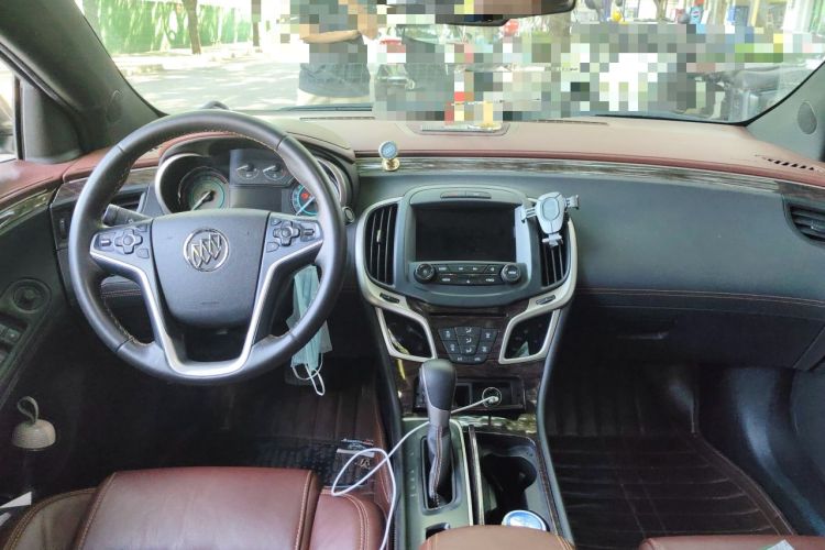 Used Buick LaCrosse 2014 2.0T SIDI Elite Tech Version Headliner