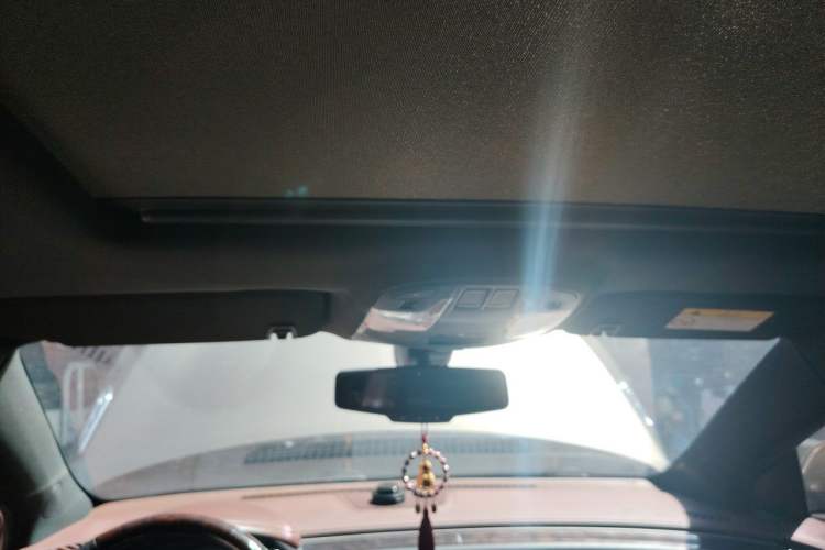 Used Buick LaCrosse 2014 2.0T SIDI Elite Tech Version Headliner