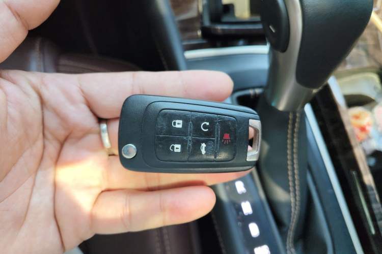 Used Buick LaCrosse 2014 2.0T SIDI Elite Tech Version Interior 1