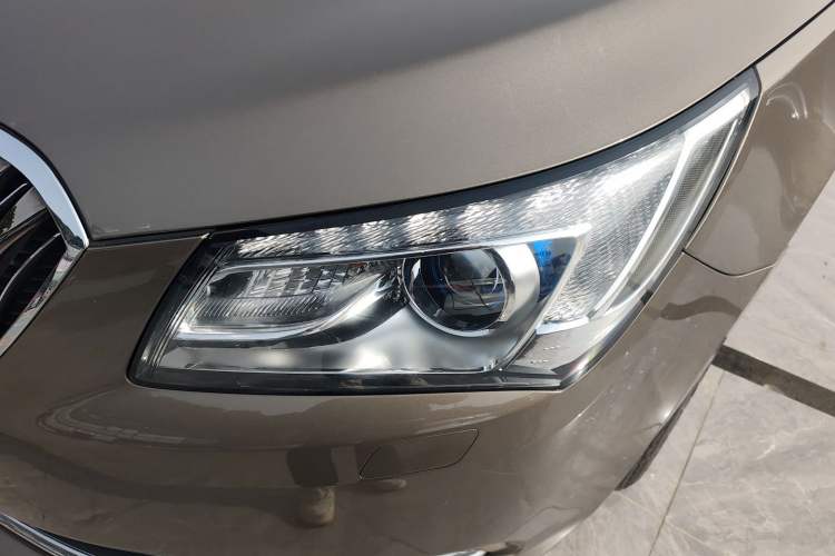 Used Buick LaCrosse 2014 2.0T SIDI Smart Luxury Flagship Edition Left Front Headlight