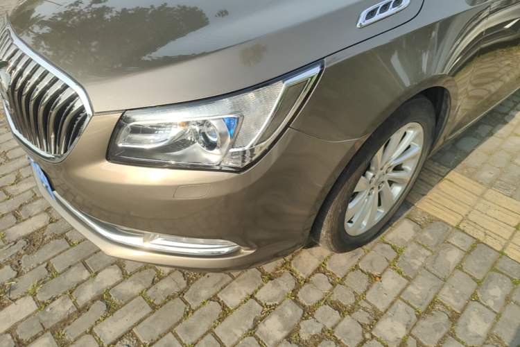 Used Buick LaCrosse 2014 2.0T SIDI Elite Tech Version Left Front Headlight