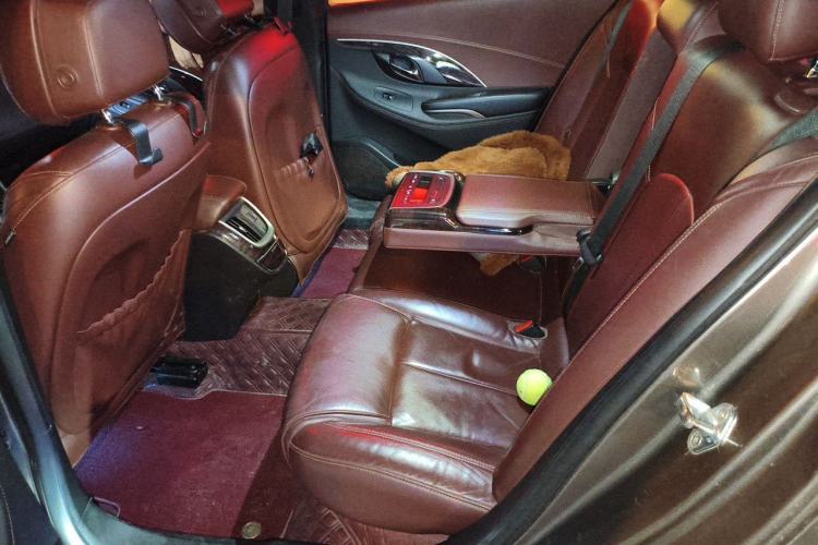 Used Buick LaCrosse 2014 2.0T SIDI Elite Tech Version Left Rear Seat