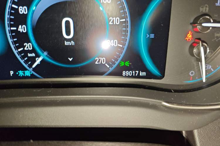 Used Buick LaCrosse 2014 2.0T SIDI Smart Luxury Flagship Edition Odometer Close Up