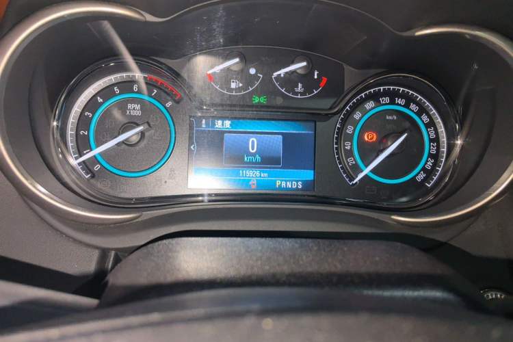 Used Buick LaCrosse 2014 2.0T SIDI Elite Tech Version Odometer Close Up