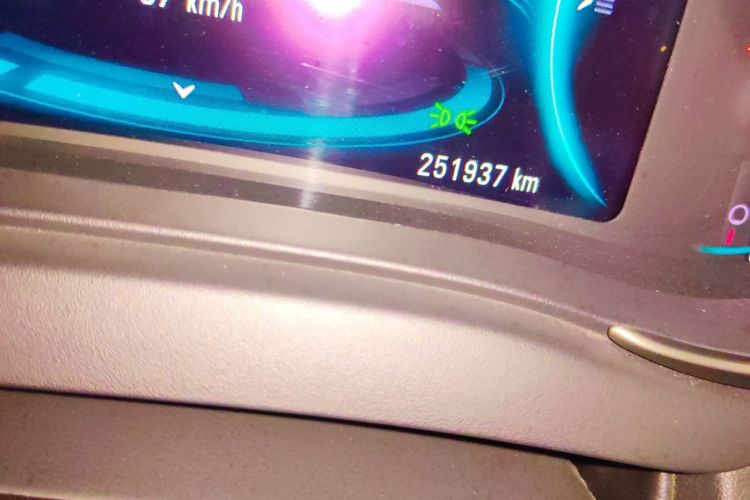 Used Buick LaCrosse 2014 2.0T SIDI Smart Luxury Flagship Edition Odometer Close Up