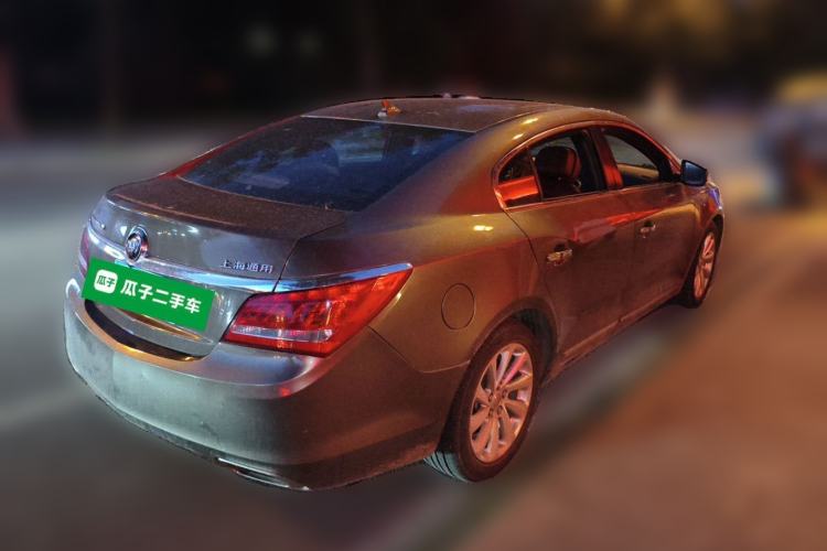 Used Buick LaCrosse 2014 2.0T SIDI Elite Tech Version Rear Right 45 Deg
