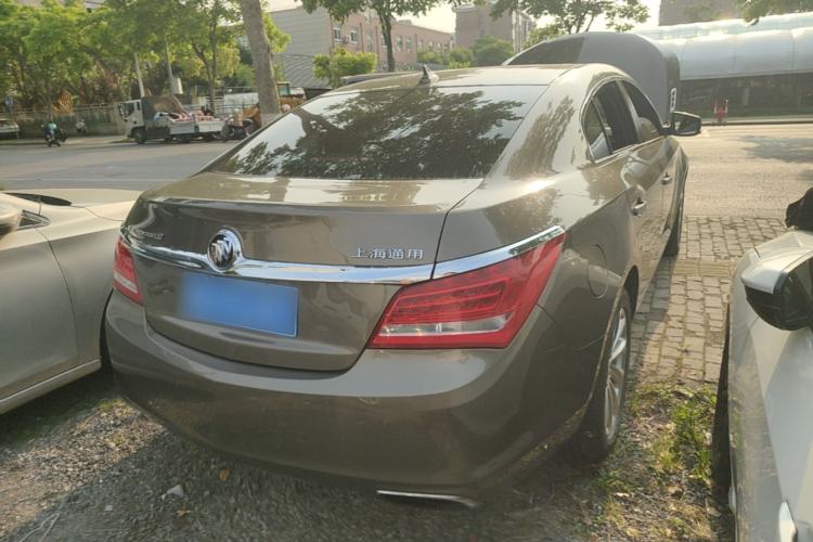 Used Buick LaCrosse 2014 2.0T SIDI Elite Tech Version Rear Right 45 Deg