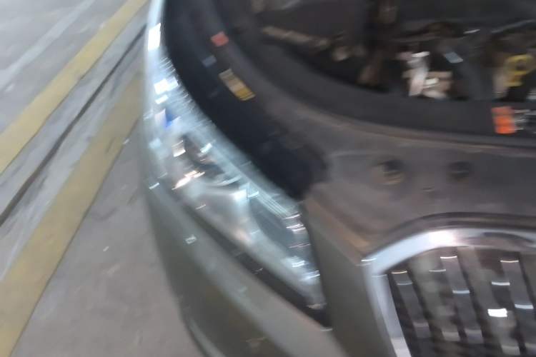 Used Buick LaCrosse 2014 2.0T SIDI Elite Tech Version Right Front Headlight