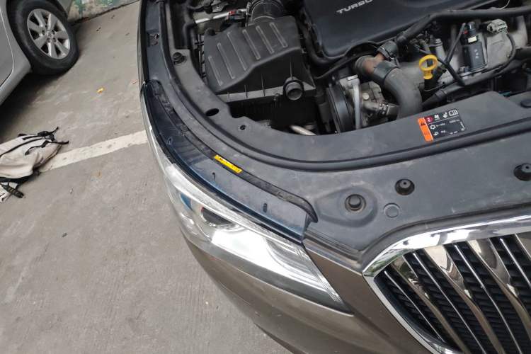 Used Buick LaCrosse 2014 2.0T SIDI Smart Luxury Flagship Edition Right Front Headlight