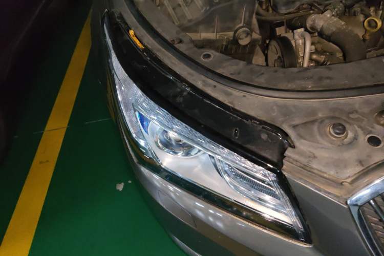Used Buick LaCrosse 2014 2.0T SIDI Elite Tech Version Right Front Headlight