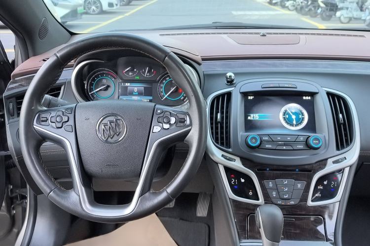 Used Buick LaCrosse 2014 2.0T SIDI Elite Tech Version Steering Wheel
