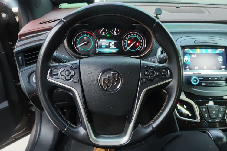 Used Buick LaCrosse 2014 2.0T SIDI Elite Tech Version Steering Wheel