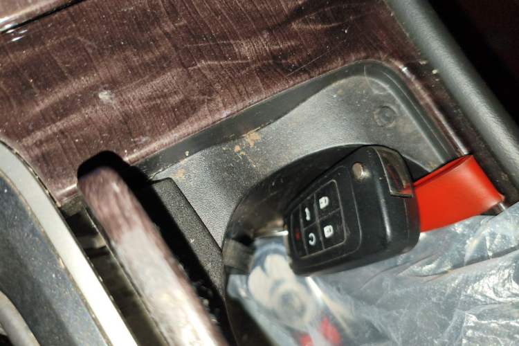 Used Buick LaCrosse 2014 2.0T SIDI Elite Tech Version Vehicle Key