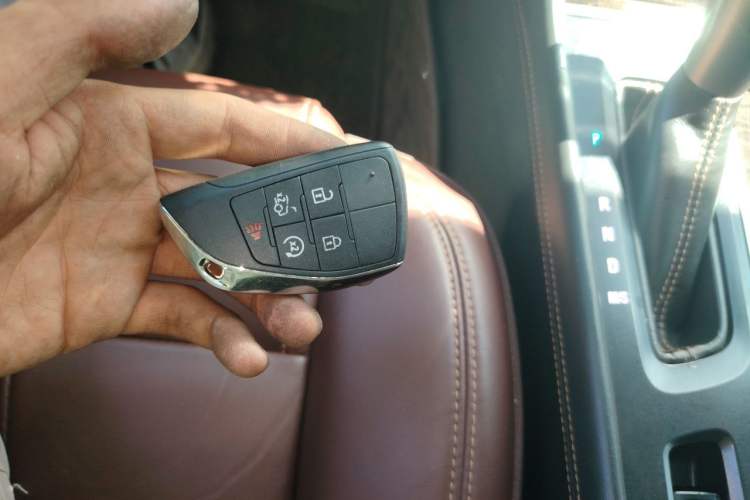 Used Buick LaCrosse 2014 2.0T SIDI Elite Tech Version Vehicle Key