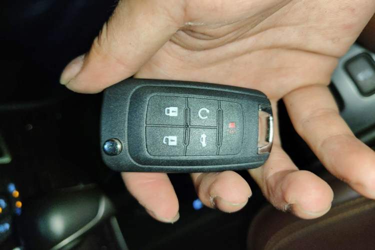 Used Buick LaCrosse 2014 2.0T SIDI Elite Tech Version Vehicle Key