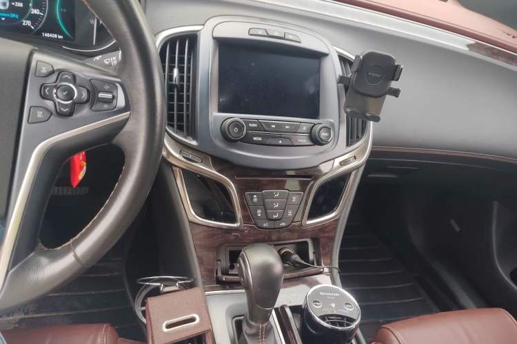 Used Buick LaCrosse 2014 2.0T SIDI Smart Luxury Flagship Edition Audio And AC Panel