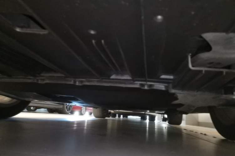 Used Buick LaCrosse 2014 2.0T SIDI Elite Tech Version Chassis Front