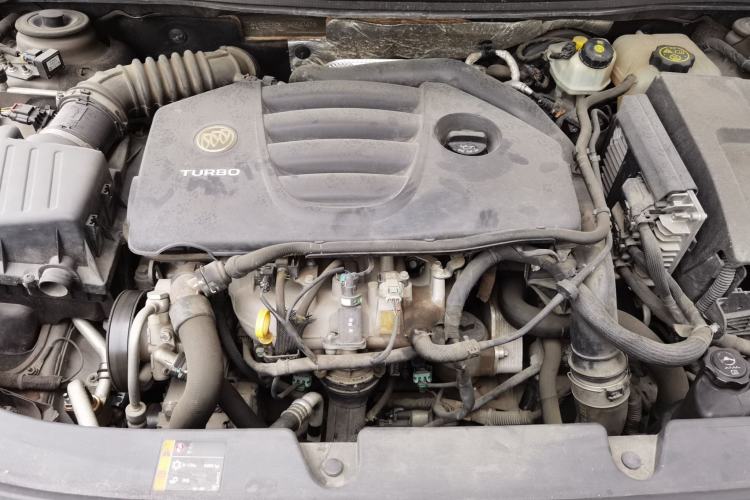 Used Buick LaCrosse 2014 2.0T SIDI Smart Luxury Flagship Edition Engine Bay