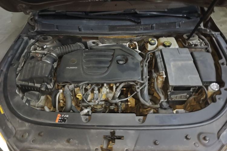 Used Buick LaCrosse 2014 2.0T SIDI Smart Luxury Flagship Edition Engine Bay