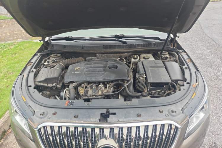 Used Buick LaCrosse 2014 2.0T SIDI Smart Luxury Flagship Edition Engine Bay