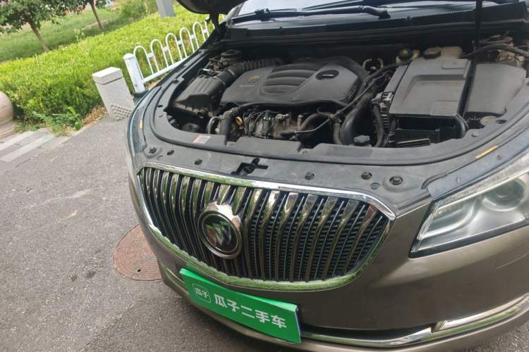 Used Buick LaCrosse 2014 2.0T SIDI Smart Luxury Flagship Edition Engine Bay
