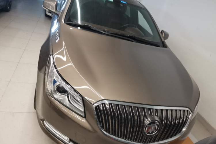 Used Buick LaCrosse 2014 2.0T SIDI Elite Tech Version Front