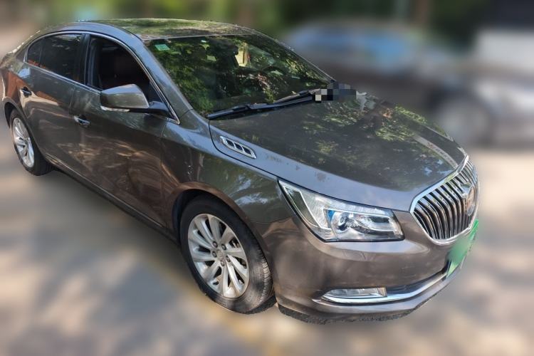 Used Buick LaCrosse 2014 2.0T SIDI Smart Luxury Flagship Edition Front Right 45 Deg