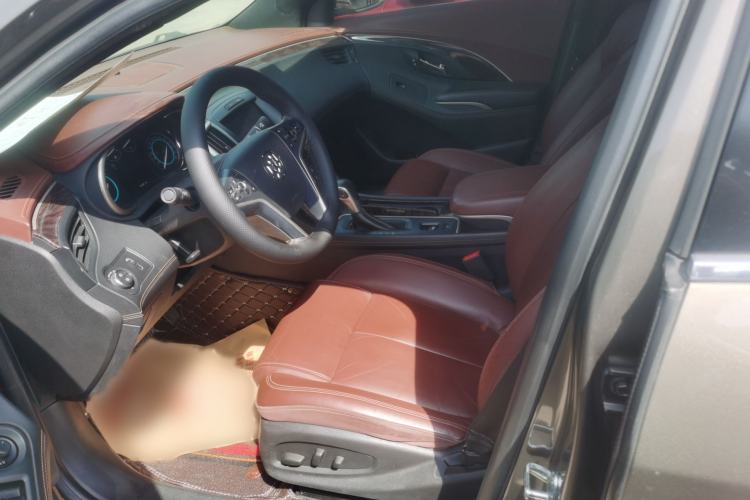 Used Buick LaCrosse 2014 2.0T SIDI Elite Tech Version Interior 1