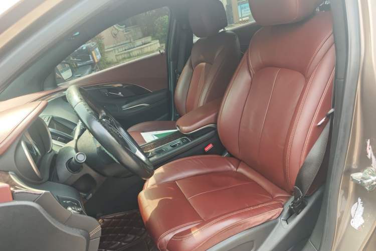 Used Buick LaCrosse 2014 2.0T SIDI Elite Tech Version Left Front Seat