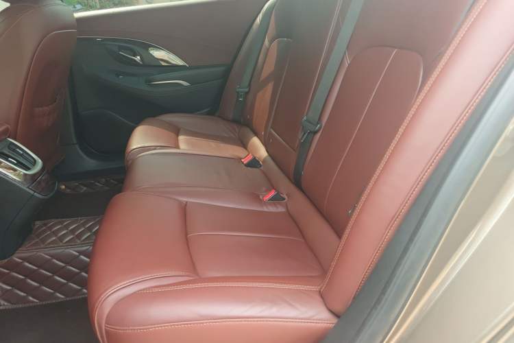 Used Buick LaCrosse 2014 2.0T SIDI Elite Tech Version Left Rear Seat