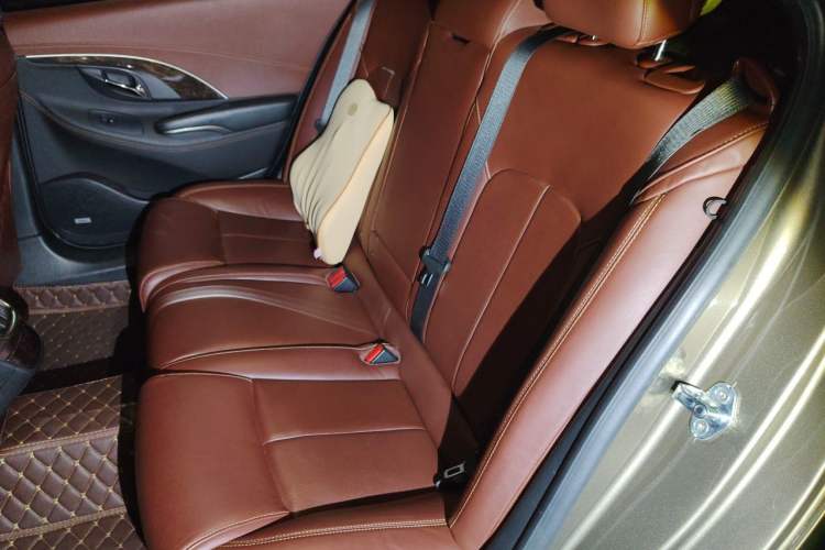 Used Buick LaCrosse 2014 2.0T SIDI Smart Luxury Flagship Edition Left Rear Seat