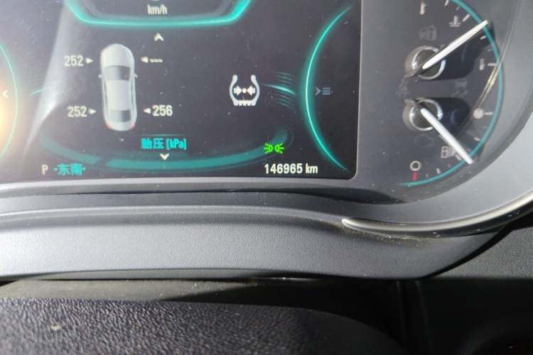 Used Buick LaCrosse 2014 2.0T SIDI Smart Luxury Flagship Edition Odometer Close Up