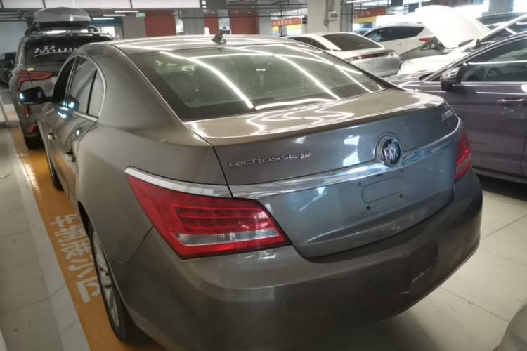 Used Buick LaCrosse 2014 2.0T SIDI Elite Tech Version Rear Left 45 Deg
