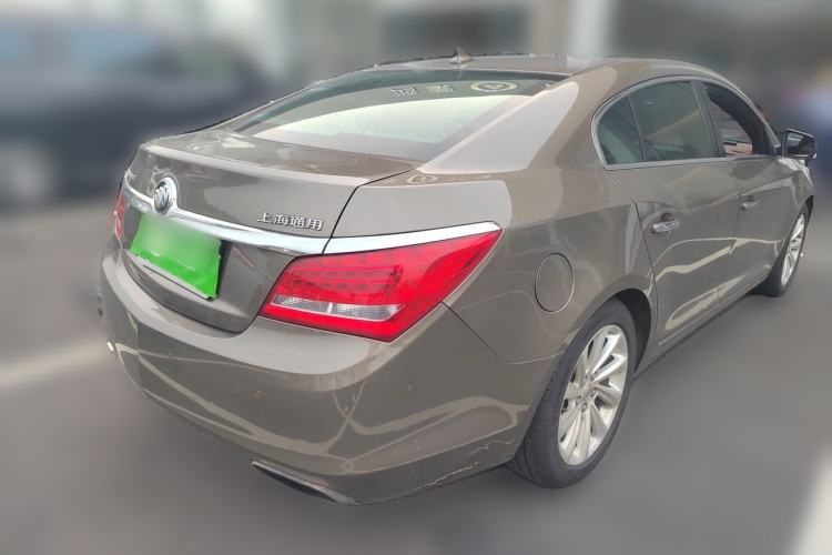 Used Buick LaCrosse 2014 2.0T SIDI Smart Luxury Flagship Edition Rear Right 45 Deg