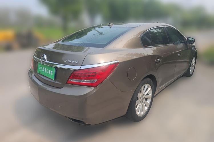 Used Buick LaCrosse 2014 2.0T SIDI Elite Tech Version Rear Right 45 Deg